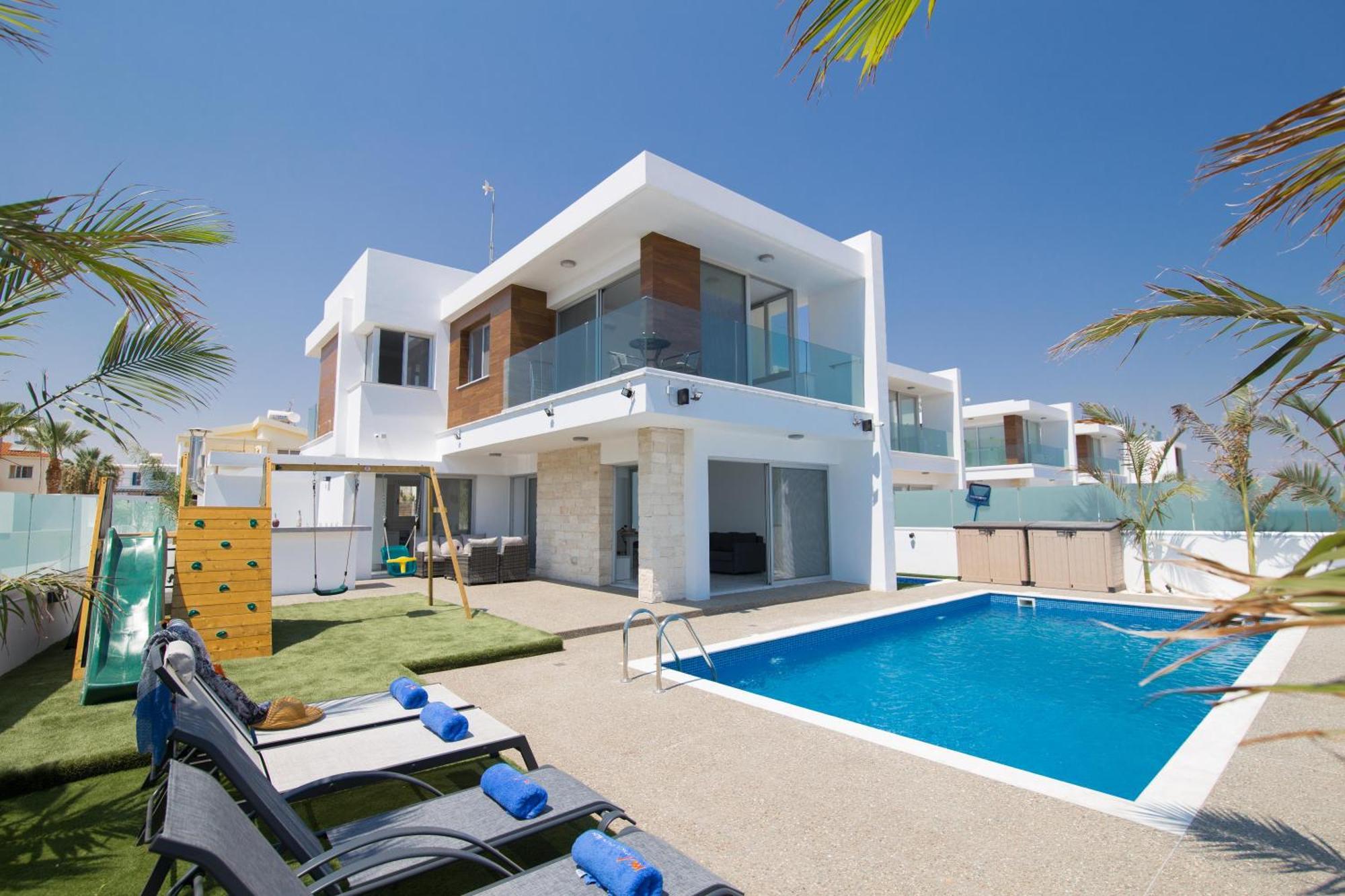 Villa Lynn Boutique Beachfront Ayia Napa Exterior foto